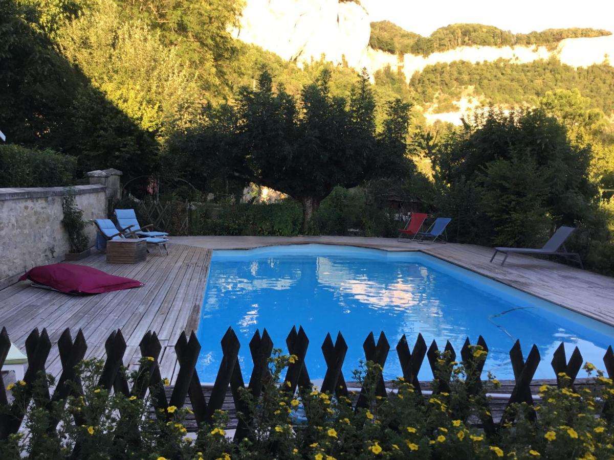 Villa Meyriem Mouthier-Haute-Pierre Exterior photo